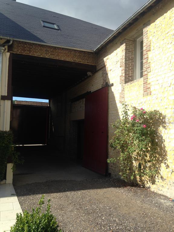 L'Oreade Amfreville-sur-Iton Exterior foto